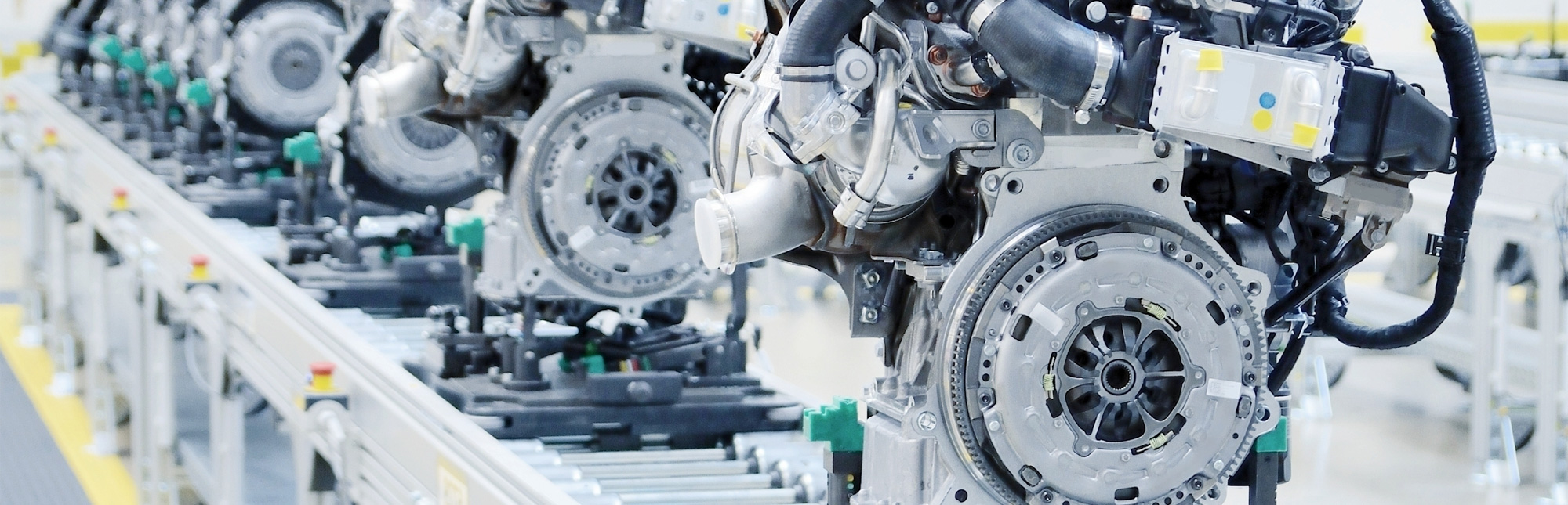 Rozwiązania do czyszczenia części samochodowych Rozwiązania do czyszczenia części samochodowych